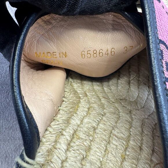 Gucci Multicolor Criss Cross Strap Red and Pink Espadrille Sandals Slides 37 - Picture 9 of 12